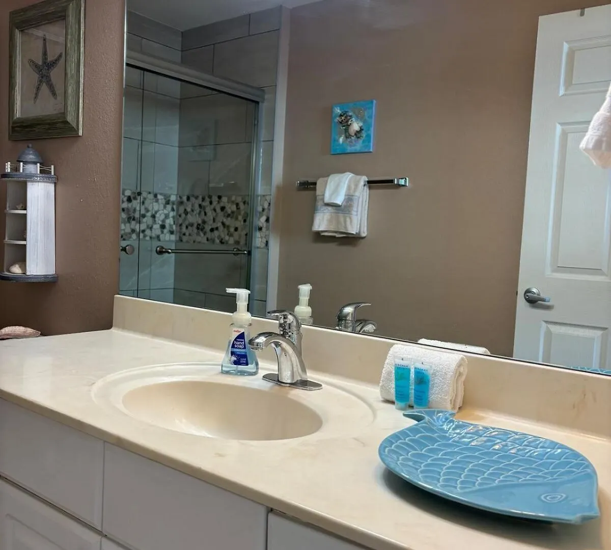 Tidewater 112 Drift Away 2 Bed 2 Bath Beach Chairs Incl Panama City Beach 0*,  United States
